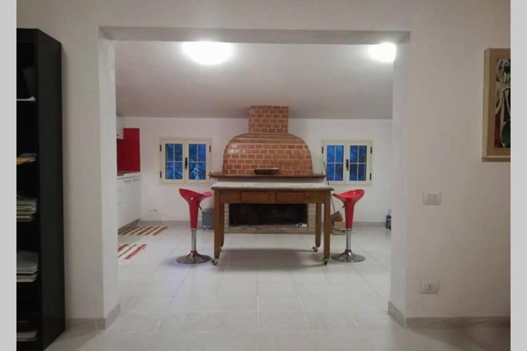 Big Relax Apartment With Swimming Pool And A Peaceful Garden In A Private Villa Sestu Ngoại thất bức ảnh